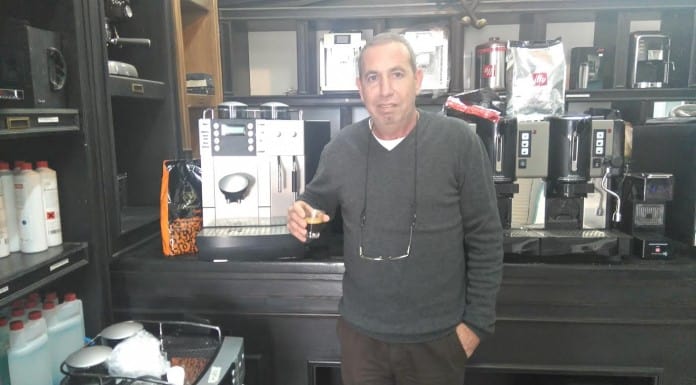 הקפה האכותי בעולם ROYAL קפה