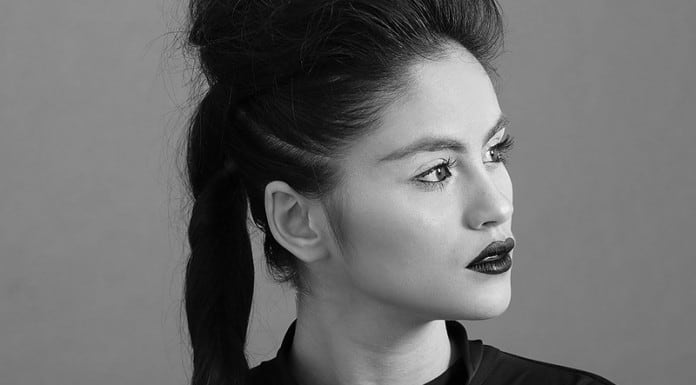 דוגמנית היום: יהלום שוקרון