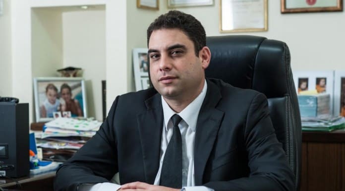 דבר העו"ד: האם עדיין יש סיכוי למוסד הנישואין?