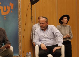 "עמדנו מול צונאמי תקשורתי – עלינו לכבוש את עזה ושטחים בסוריה": הנאום הלוחמני של צביקה מור