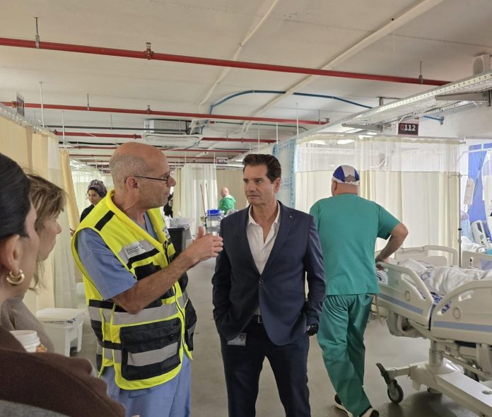 98052518-3e70-4d18-8809-32ff95b333af