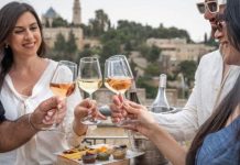 ההמלצות שיהפכו לכם את לגימת היין לחוויה בחג הפסח