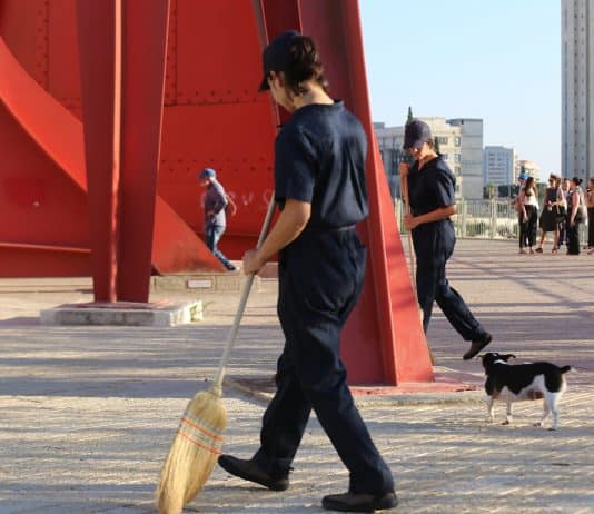 פסטיבל מנופים 2026: אמנות עולה לבמה ומאירה את שברי התקופה