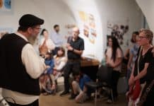 מסע בזמן בלב הרובע היהודי: פסטיבל "מאאתיים סיפורים ירושלמיים" חוזר למוזיאון חצר היישוב הישן