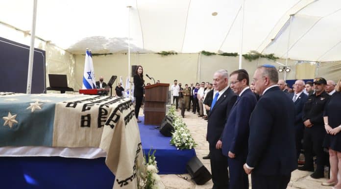 צוואת חוזה המדינה הושלמה: כשההיסטוריה הלאומית פוגשת את הסיפור המקומי
