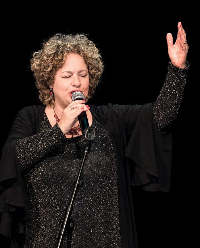 קאיה צילום פרטי