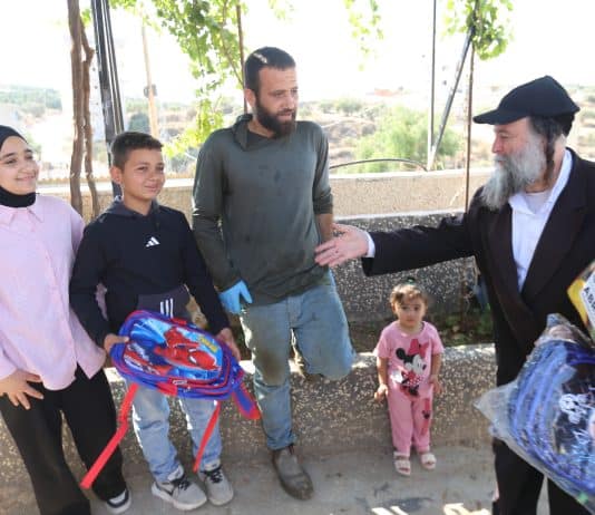 שלום של מאמינים בלב המצור : עם פעילי "ילדי אברהם" במוקד החיכוך של קוסרה