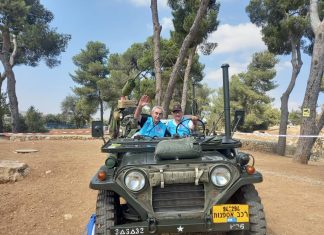 שנות השישים חוזרות לגבעת התחמושת: חג של היסטוריה, תרבות ובילוי לכל המשפחה